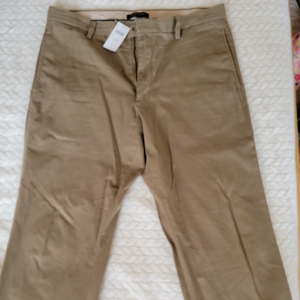 34x30 Banana Republic Gavin Chinos, Khaki